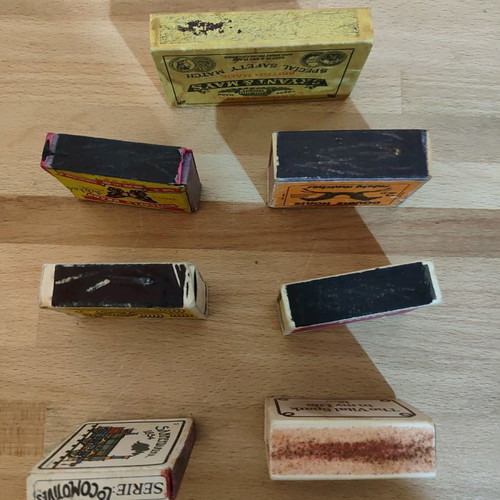 Vintage matchboxes used, pack