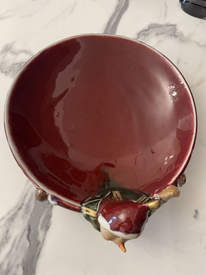 Ceramic bowl with Santa Claus theme, dark red, like new