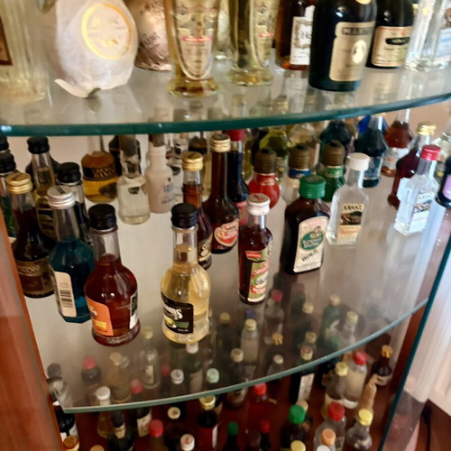 Miniature liquor bottles collection used, about 300 rare worldwide