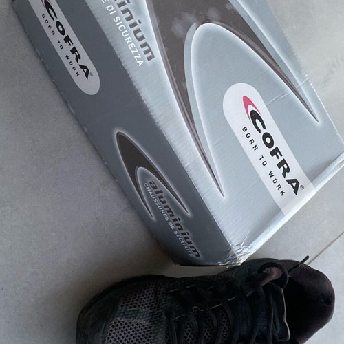 Nike sport shoes used, black size 42
