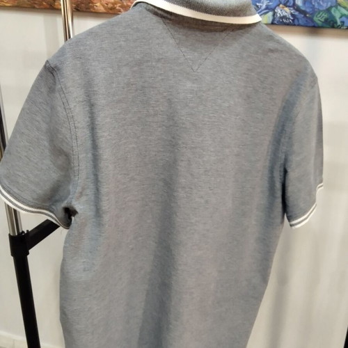 Tommy Hilfiger Polo shirt XL custom fit like new, grey and white