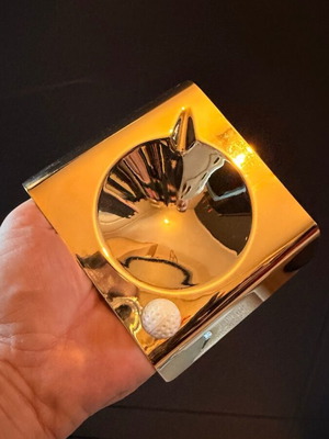 Vintage Golf Club Ashtray metal gold like new