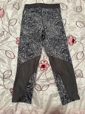 Nike knee-length leggings used, size XS