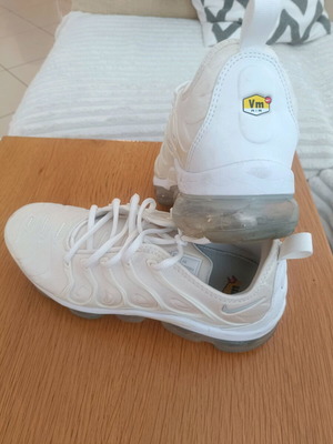 Nike Air Vapormax VM like new, white, size 45