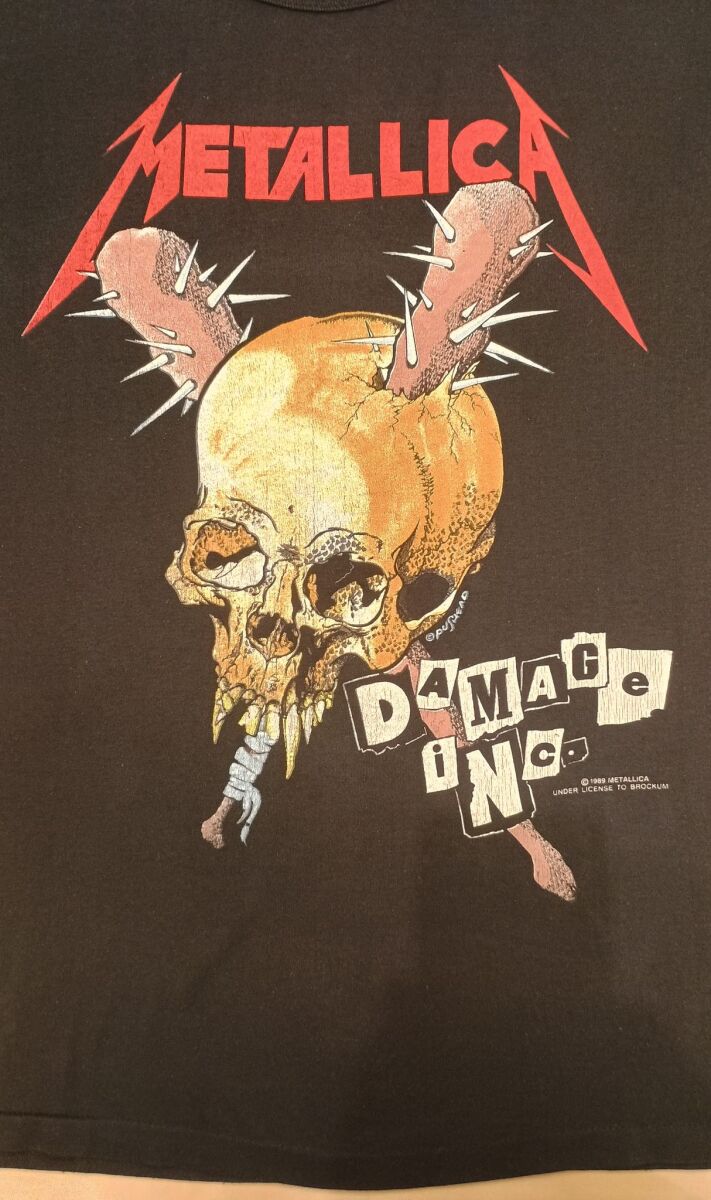 Metallica Damage Inc T-shirt used, size… - € 180,00 - Vendora.cy