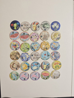 Pokémon Pickers Lot of 30 Metallic, Prism Foil & Rare Variants Like New