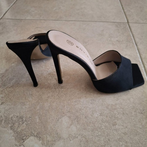 Envie Shoes black mules size 38 like new