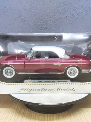 Signature Models 1955 Chrysler Imperial metal model scale 1:18 new