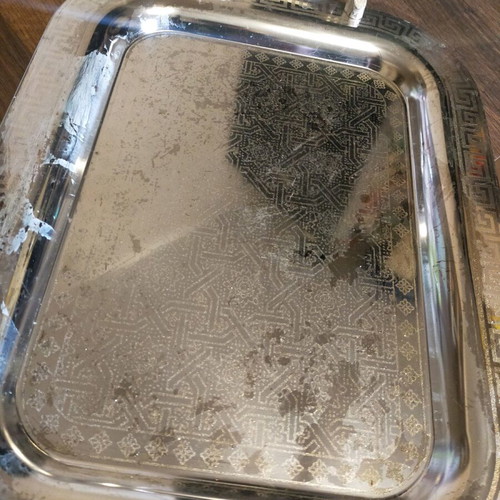 Metal serving tray
