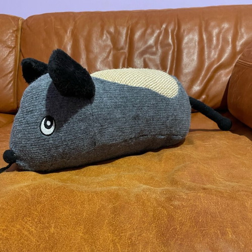 Cat scratching post giant mouse new