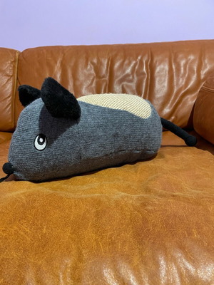 Cat scratching post giant mouse new