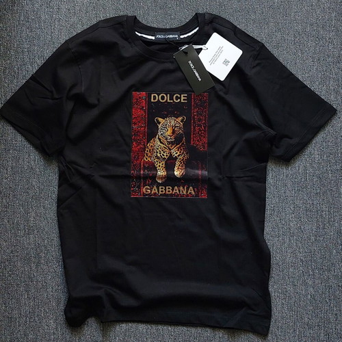 Dolce & Gabbana men's black T-shirt with leopard print