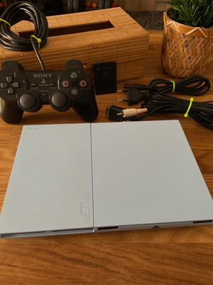 PlayStation 2 Slim White Custom Edition σαν καινούργιο, πλήρες πακέτο