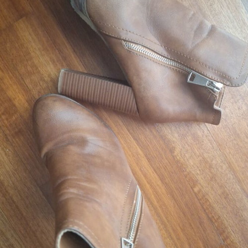 Women's brown ankle boots used, very good condition