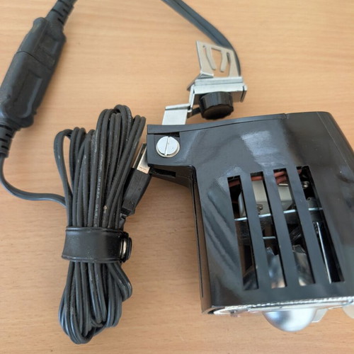 LPL Brom Light 650 Deluxe photographic projector like new