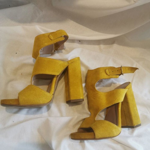Women's heeled sandals used, size 38, yellow
