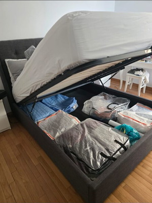 Double bed like new