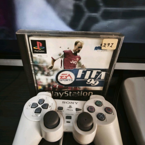 FIFA 99 PlayStation 1 slim used, complete with CD and manual