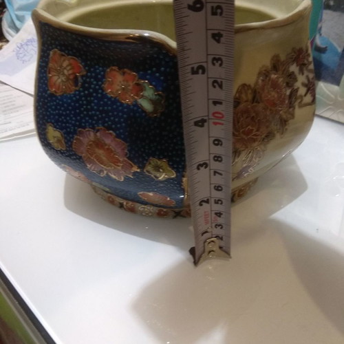 Satsuma bowl used in very good condition
