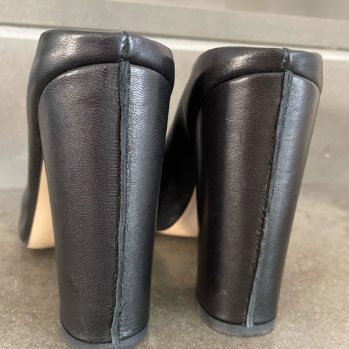 Bata leather pumps used, black, size 38