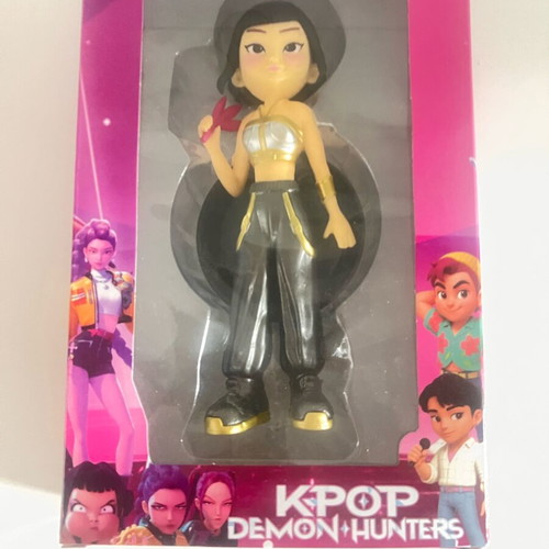 Zoey collectible figure from K-POP Demon Hunters series new