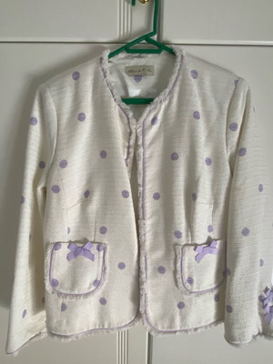 Bella P jacket like new, white with purple polka dots, size XXXL