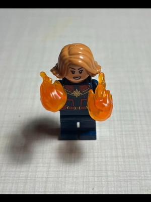 Lego Marvel Avengers Captain Marvel minifigure