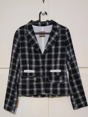 Milk & honey women's checked jacket like new