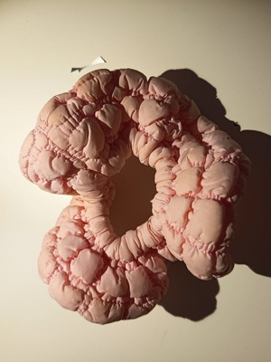Scrunchie new, puffy style pink by H&M