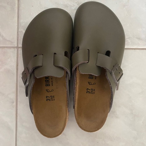Birkenstock Boston mules, concrete gray leather