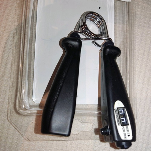 Hand grip almost new