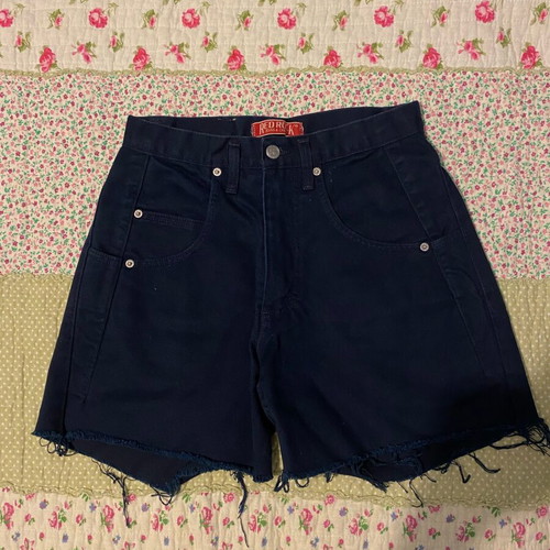 Red Rock women's shorts dark blue like new, size 28
