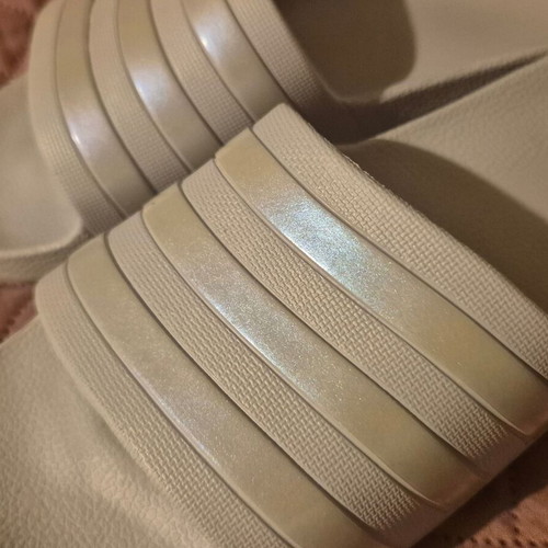 Adidas Adilette Comfort slides women's size 38, grey silver