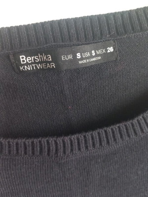 Bershka cropped knit sweater, black, size S