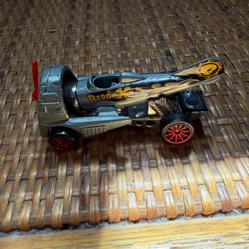 Hot Wheels Dog Fighter 1996 used