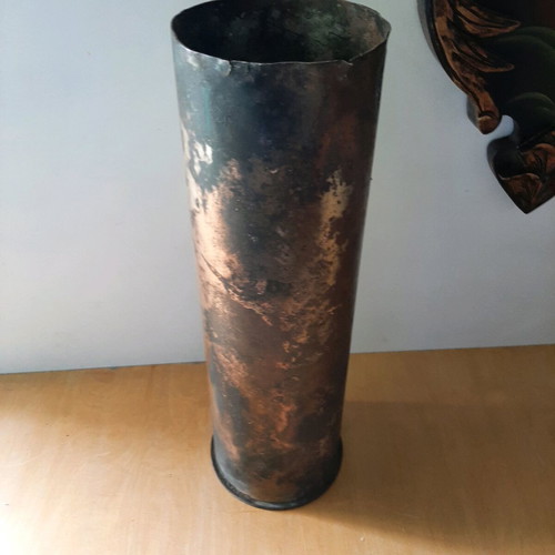Large collectible 105 mm artillery shell casing from 1974 used