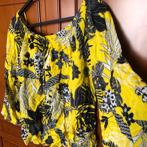 Lui e Lei women's floral shirt with wide sleeves size M