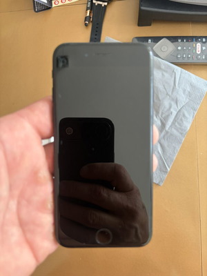 Apple iPhone SE 128GB, third generation