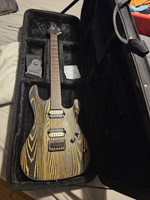 Cort KX300 Electric Guitar Like New, Etched Gold and Black with EMG Pickup