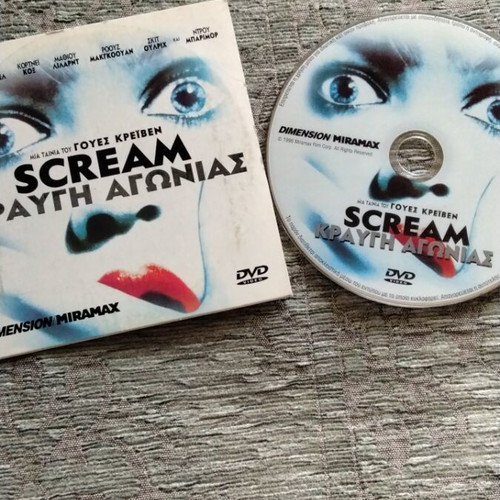 Scream 4 DVD used with bonus Scream 1