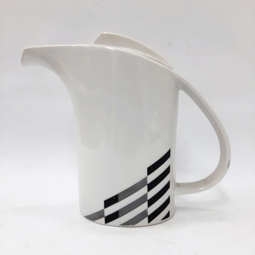 Vintage porcelain ewer from Razgrad 1970s like new, geometric design