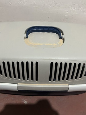 Pet carrier small, used, very good condition