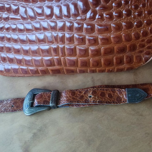 Croco leather shoulder bag with detachable strap, brown