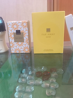 Far Away Classic gift set with deodorant roll-on and mini spray perfume new