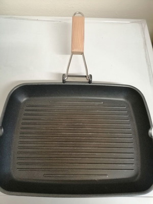 IKEA grill pan like new