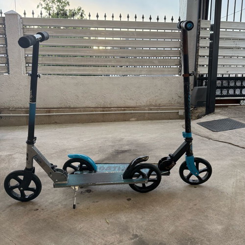 Iron professional scooters like new, set of 2