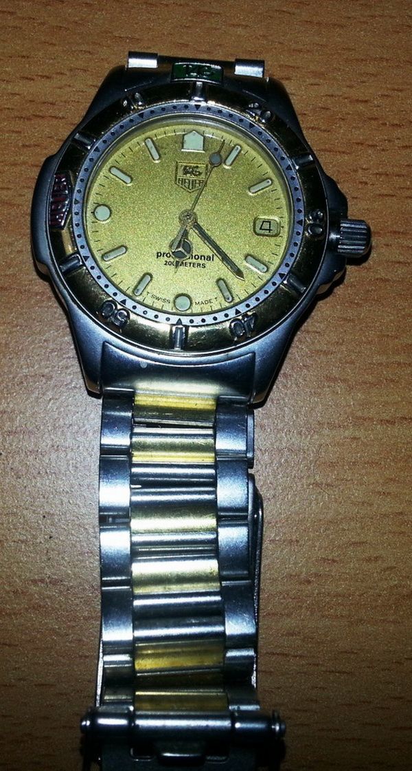 Tag Heuer 4000 Series 995.413A