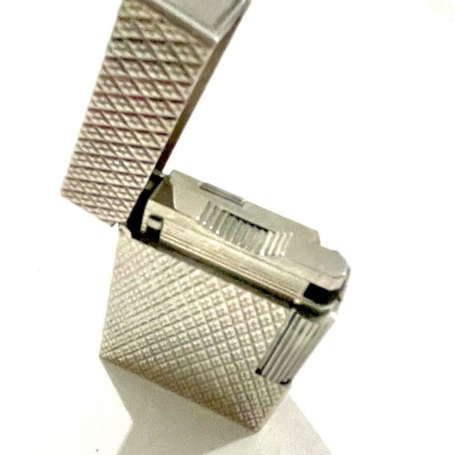 Duport silver lighter like new