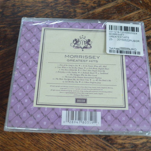 Classic Rock CD like new with Johnny Cash, Morrissey, Woody Guthrie etc.