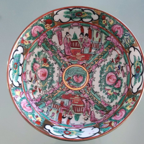 Set of bowl with spoon and deep plate made of Chinese porcelain new